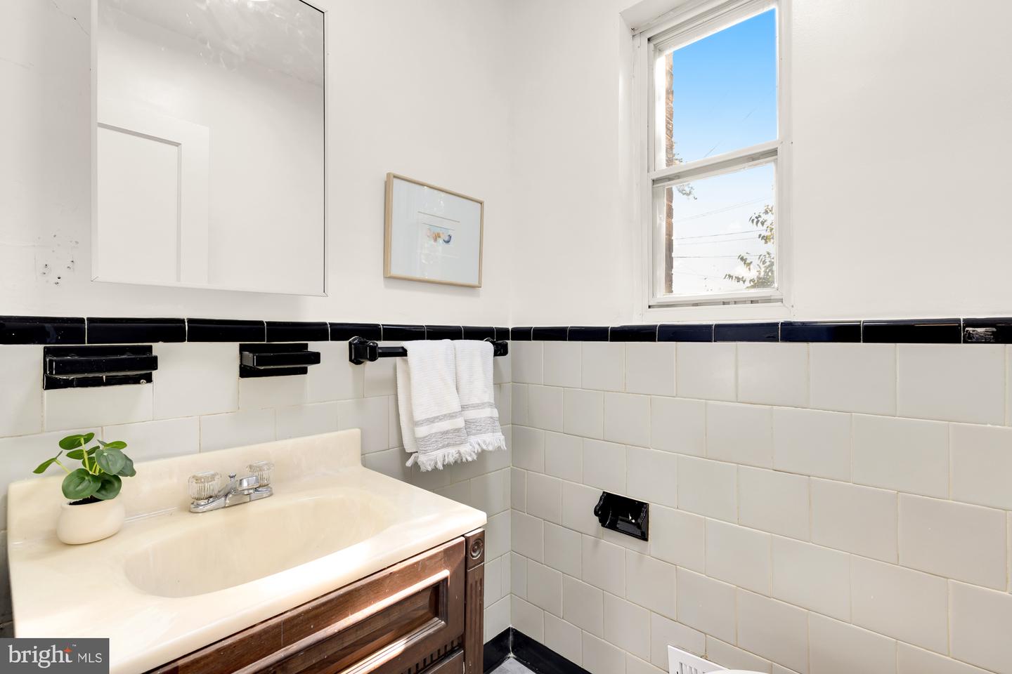 5037 8TH ST NE, WASHINGTON, District Of Columbia 20017, 3 Bedrooms Bedrooms, ,1 BathroomBathrooms,Residential,For sale,5037 8TH ST NE,DCDC2157850 MLS # DCDC2157850