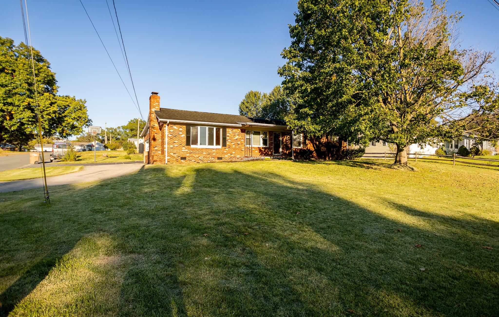 802 NINTH ST, SHENANDOAH, Virginia 22849, 4 Bedrooms Bedrooms, ,2 BathroomsBathrooms,Residential,802 NINTH ST,657952 MLS # 657952