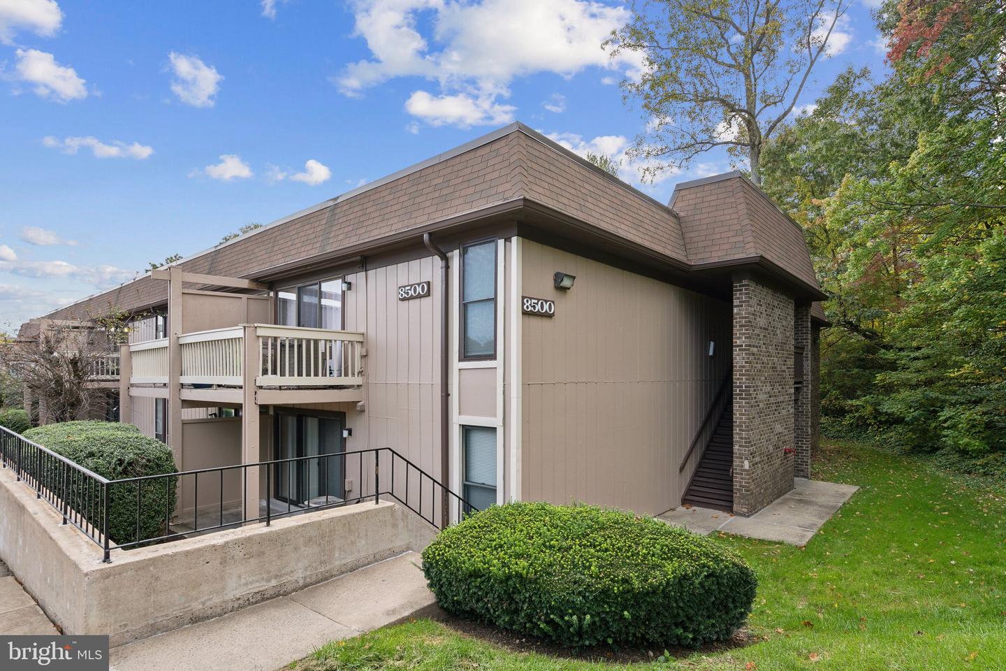 8500 BARRINGTON CT #E, SPRINGFIELD, Virginia 22152, 1 Bedroom Bedrooms, ,1 BathroomBathrooms,Residential,For sale,8500 BARRINGTON CT #E,VAFX2203386 MLS # VAFX2203386