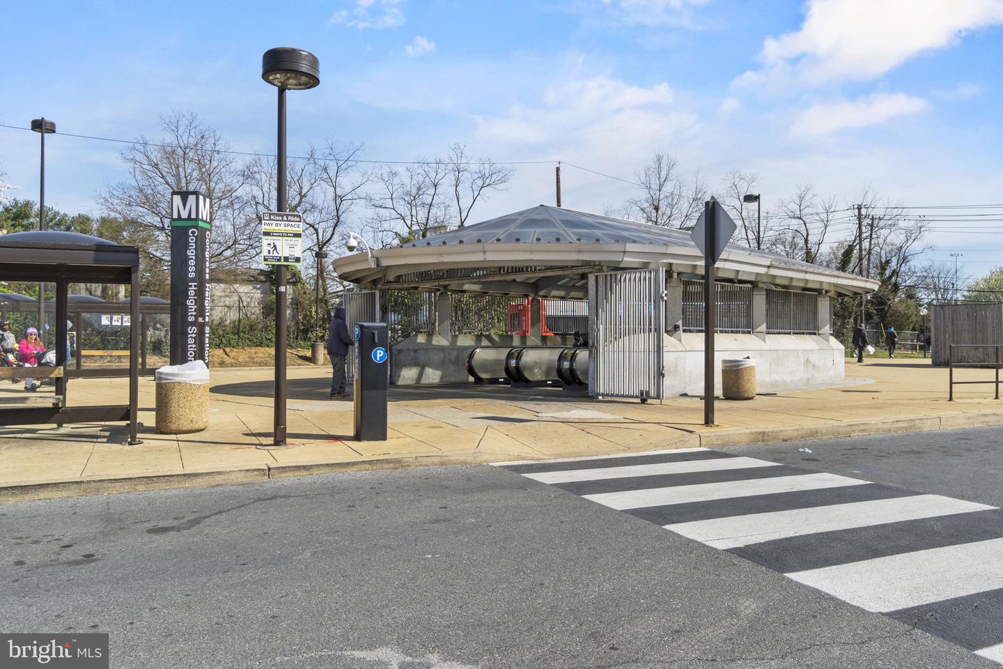 212 OAKWOOD ST SE #213, WASHINGTON, District Of Columbia 20032, 1 Bedroom Bedrooms, ,1 BathroomBathrooms,Residential,For sale,212 OAKWOOD ST SE #213,DCDC2162452 MLS # DCDC2162452