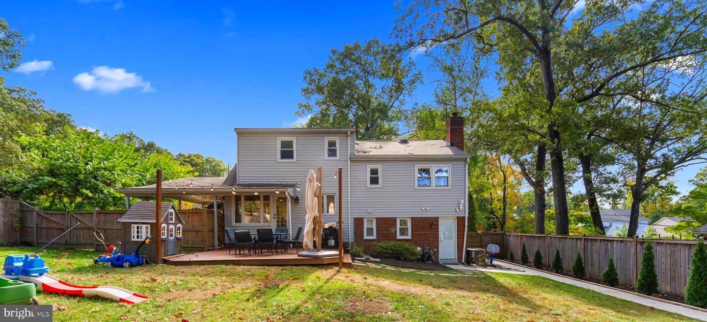 7922 SHREVE RD, FALLS CHURCH, Virginia 22043, 3 Bedrooms Bedrooms, ,2 BathroomsBathrooms,Residential,For sale,7922 SHREVE RD,VAFX2205352 MLS # VAFX2205352