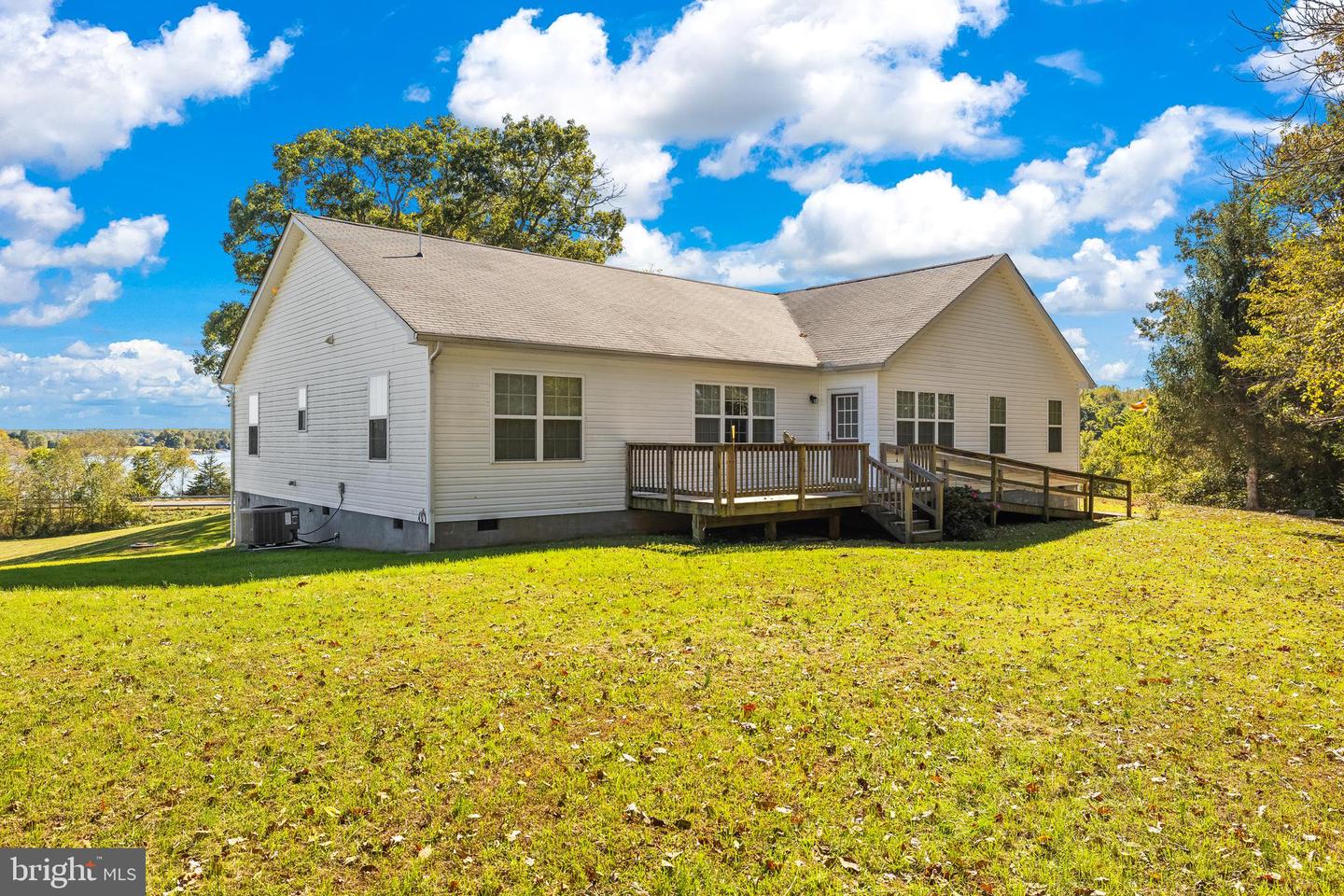 16025 DAYS BRIDGE RD, MINERAL, Virginia 23117, 3 Bedrooms Bedrooms, 12 Rooms Rooms,2 BathroomsBathrooms,Residential,For sale,16025 DAYS BRIDGE RD,VASP2028494 MLS # VASP2028494