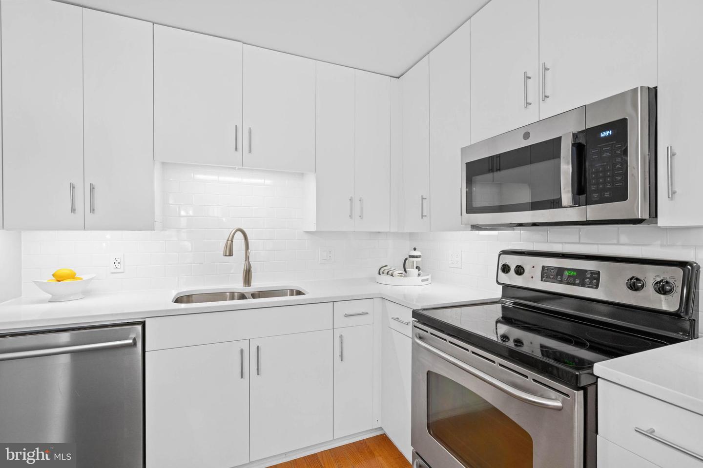 910 M ST NW #327, WASHINGTON, District Of Columbia 20001, 2 Bedrooms Bedrooms, ,2 BathroomsBathrooms,Residential,For sale,910 M ST NW #327,DCDC2163878 MLS # DCDC2163878