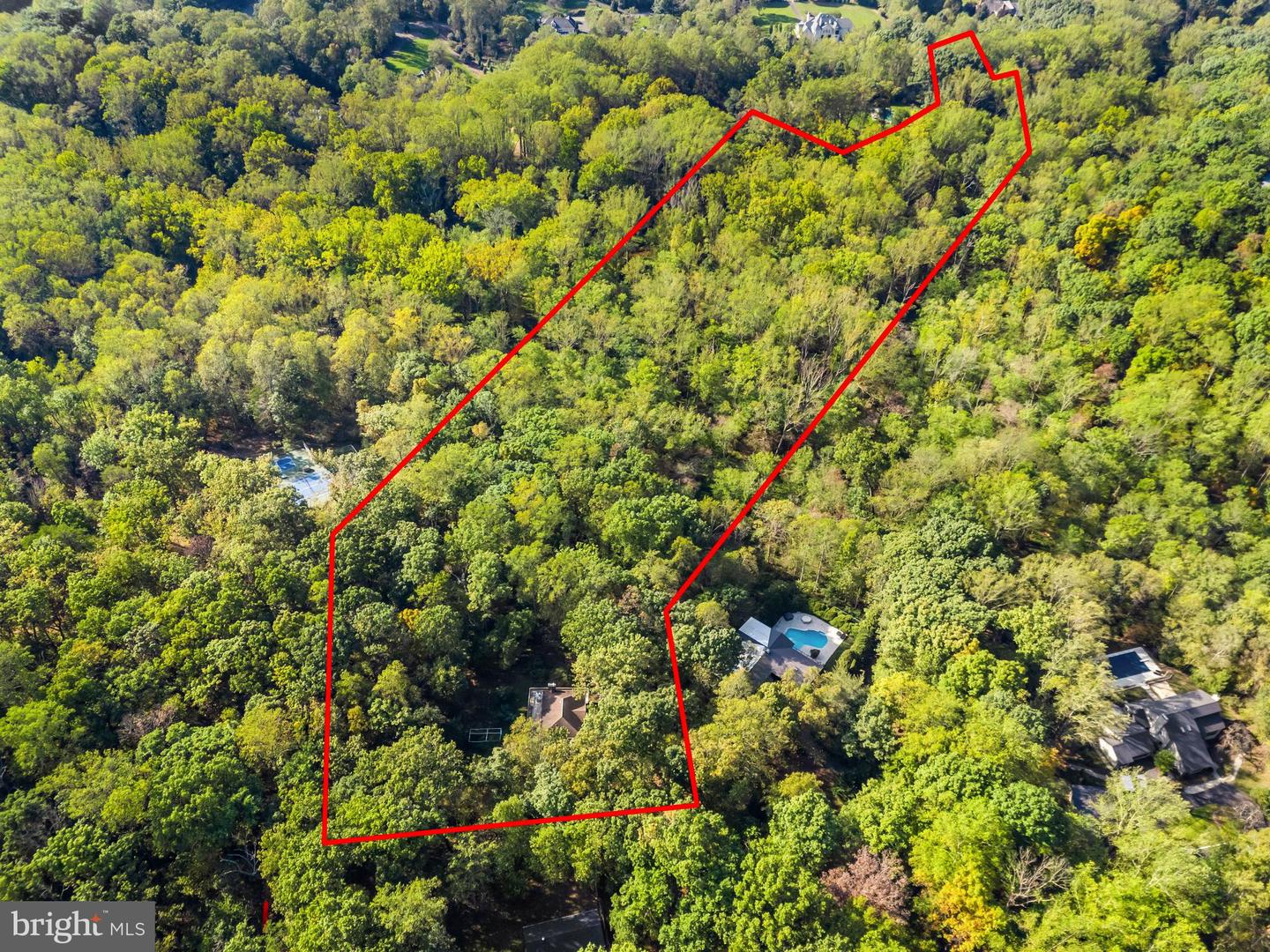 2018 HUNTER MILL RD, VIENNA, Virginia 22181, 5 Bedrooms Bedrooms, ,3 BathroomsBathrooms,Residential,For sale,2018 HUNTER MILL RD,VAFX2206006 MLS # VAFX2206006