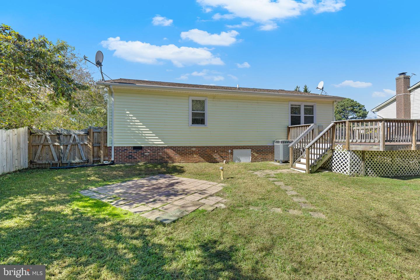 1106 DEWBERRY DR, FREDERICKSBURG, Virginia 22407, 3 Bedrooms Bedrooms, ,1 BathroomBathrooms,Residential,For sale,1106 DEWBERRY DR,VASP2028540 MLS # VASP2028540