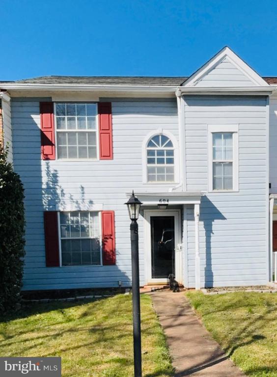 604 RIPPLEBROOK DR, CULPEPER, Virginia 22701, 2 Bedrooms Bedrooms, ,2 BathroomsBathrooms,Residential,604 RIPPLEBROOK DR,VACU2009092 MLS # VACU2009092