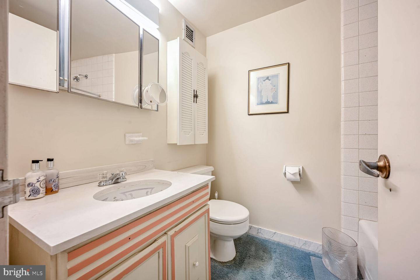 2801 NEW MEXICO AVE NW #522, WASHINGTON, District Of Columbia 20007, 2 Bedrooms Bedrooms, 5 Rooms Rooms,2 BathroomsBathrooms,Residential,For sale,2801 NEW MEXICO AVE NW #522,DCDC2164292 MLS # DCDC2164292