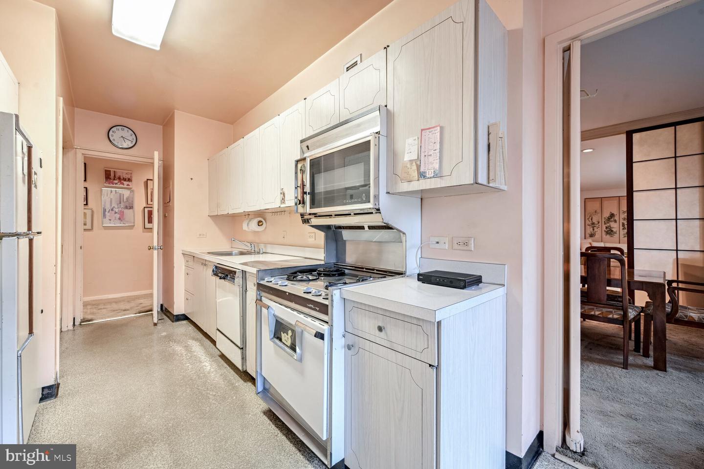 2801 NEW MEXICO AVE NW #522, WASHINGTON, District Of Columbia 20007, 2 Bedrooms Bedrooms, 5 Rooms Rooms,2 BathroomsBathrooms,Residential,For sale,2801 NEW MEXICO AVE NW #522,DCDC2164292 MLS # DCDC2164292