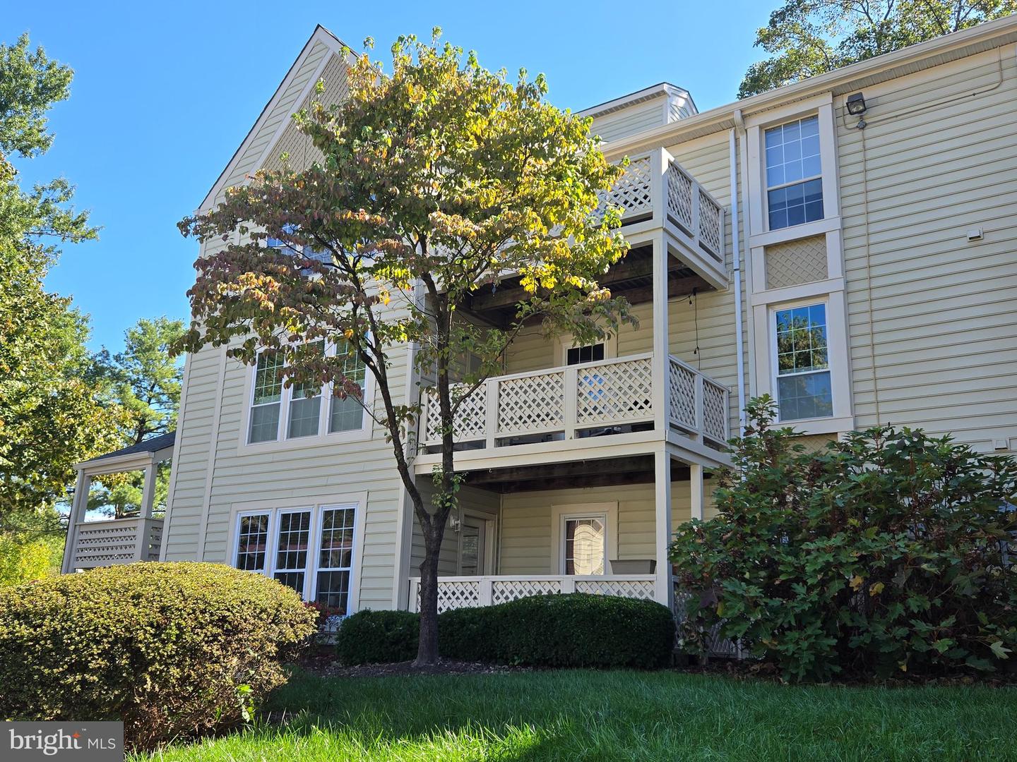 7690 WILLOW POINT DR, FALLS CHURCH, Virginia 22042, 2 Bedrooms Bedrooms, 7 Rooms Rooms,2 BathroomsBathrooms,Residential,For sale,7690 WILLOW POINT DR,VAFX2206380 MLS # VAFX2206380