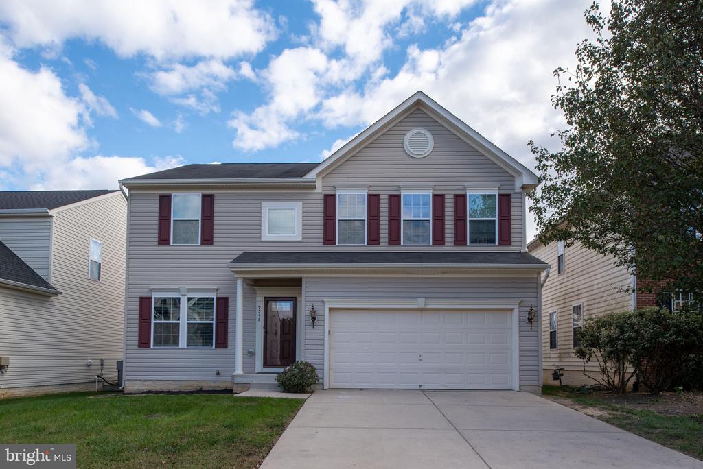 9318 BIRCH CLIFF DR, FREDERICKSBURG, Virginia 22407, 4 Bedrooms Bedrooms, ,2 BathroomsBathrooms,Residential,9318 BIRCH CLIFF DR,VASP2028622 MLS # VASP2028622