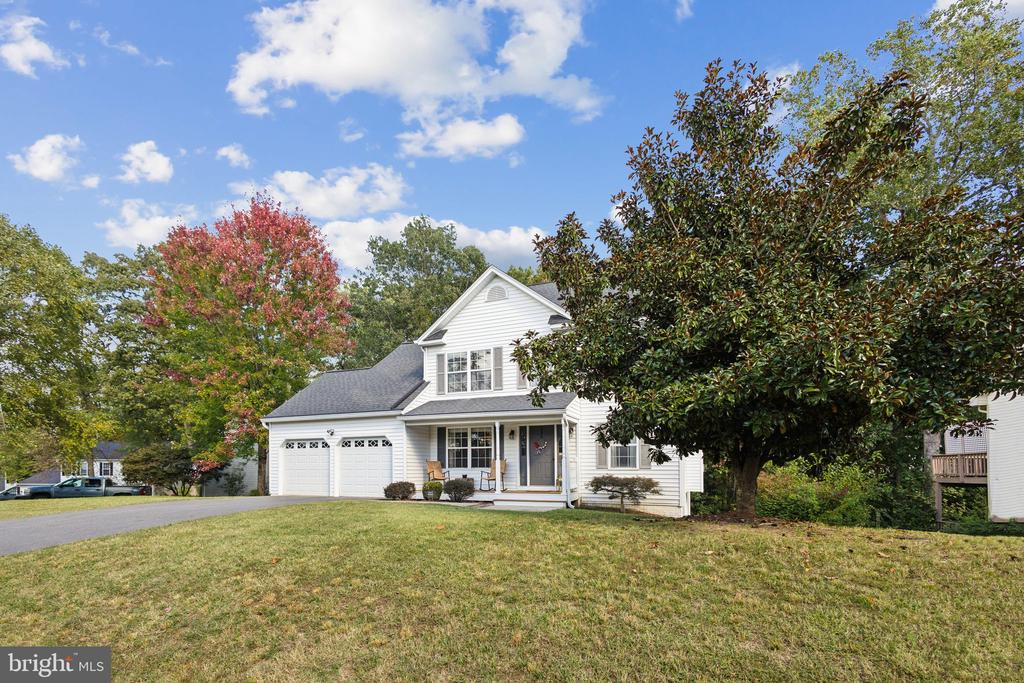 4407 MURVEN PARK LN, FREDERICKSBURG, Virginia 22408, 4 Bedrooms Bedrooms, ,2 BathroomsBathrooms,Residential,4407 MURVEN PARK LN,VASP2028624 MLS # VASP2028624