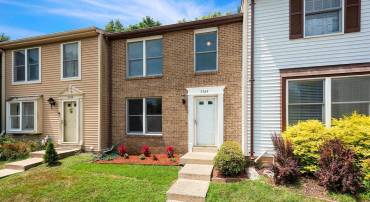 5564 CAITHNESS CT, FAIRFAX, Virginia 22032, 3 Bedrooms Bedrooms, ,3 BathroomsBathrooms,Residential,For sale,5564 CAITHNESS CT,VAFX2206628 MLS # VAFX2206628