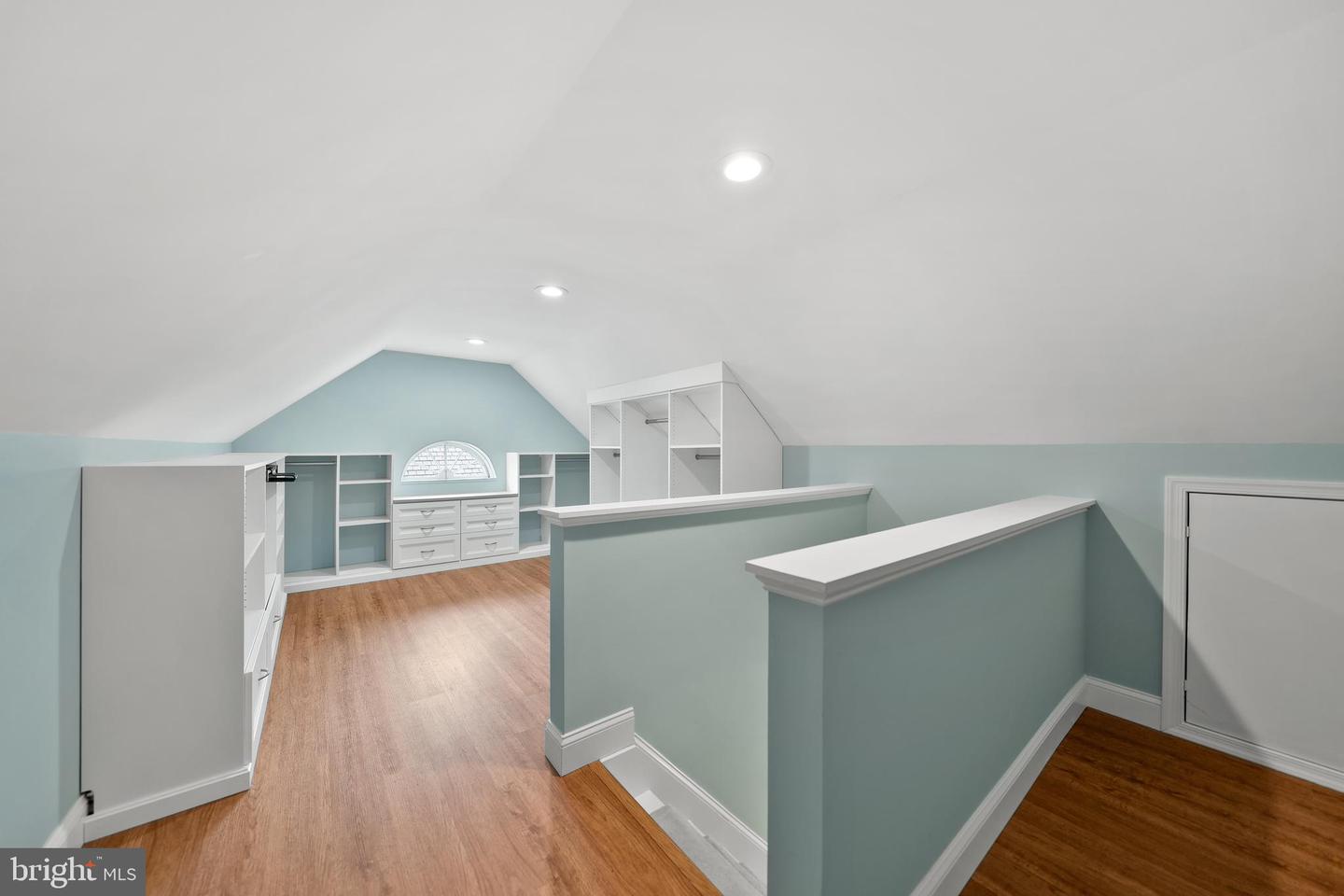 6030 FORT HUNT RD, ALEXANDRIA, Virginia 22307, 4 Bedrooms Bedrooms, ,3 BathroomsBathrooms,Residential,For sale,6030 FORT HUNT RD,VAFX2206696 MLS # VAFX2206696