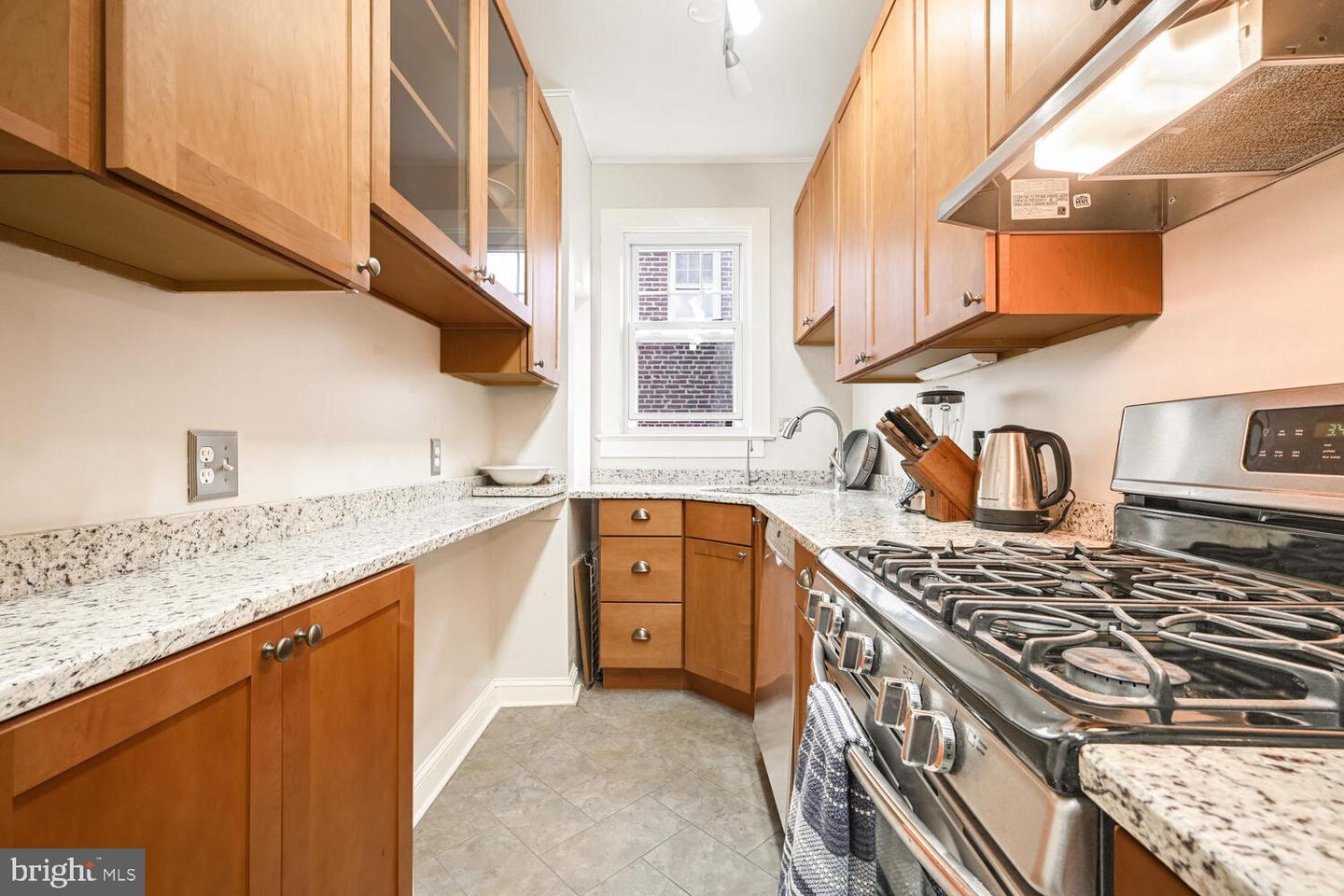 3409 29TH ST NW #11, WASHINGTON, District Of Columbia 20008, 1 Bedroom Bedrooms, ,1 BathroomBathrooms,Residential,For sale,3409 29TH ST NW #11,DCDC2164950 MLS # DCDC2164950