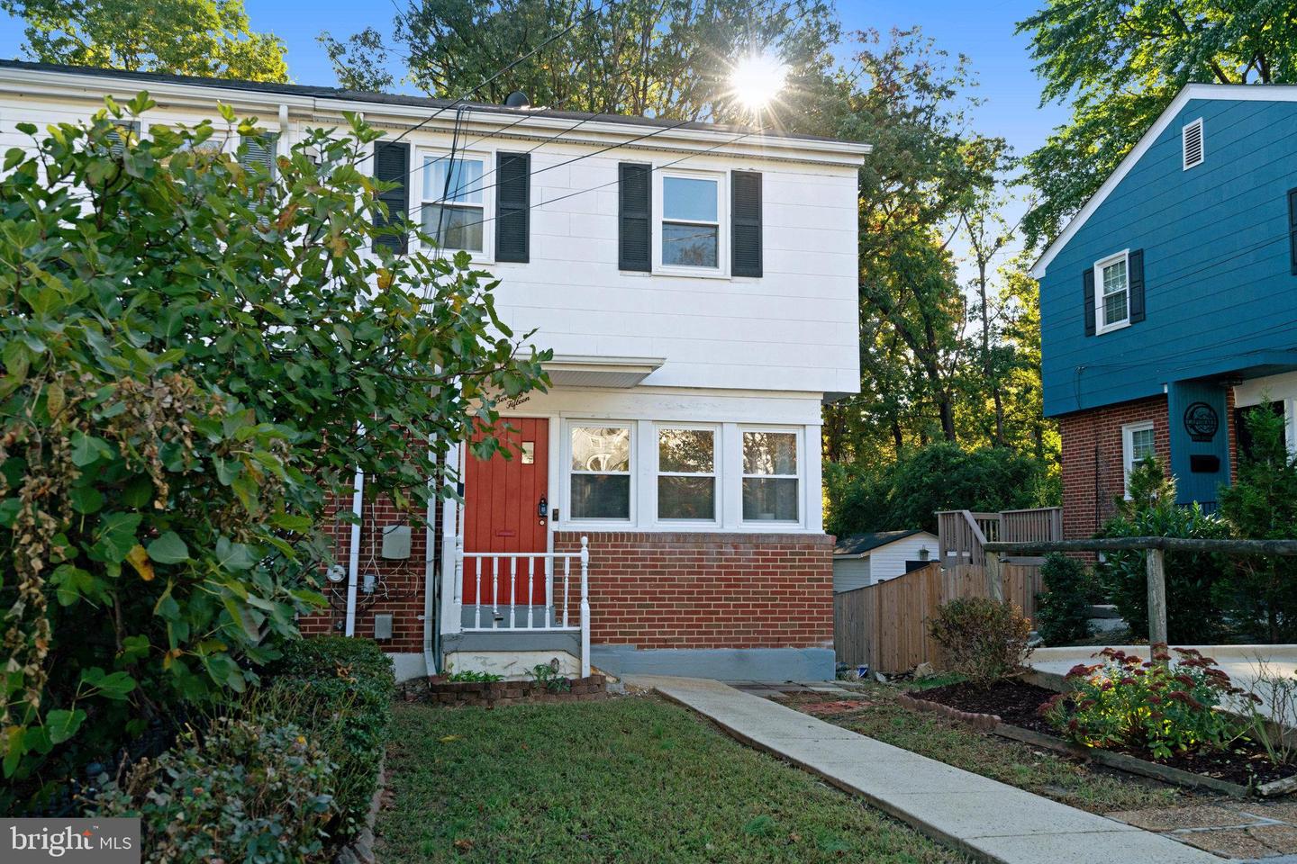 7015 STANFORD DR, ALEXANDRIA, Virginia 22307, 3 Bedrooms Bedrooms, ,2 BathroomsBathrooms,Residential,For sale,7015 STANFORD DR,VAFX2206822 MLS # VAFX2206822