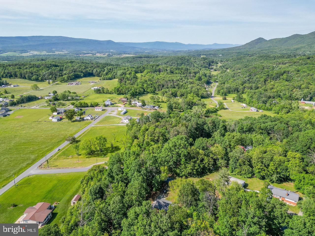 238 GRINDSTONE MOUNTAIN RD, SHENANDOAH, Virginia 22849, 2 Bedrooms Bedrooms, ,2 BathroomsBathrooms,Residential,For sale,238 GRINDSTONE MOUNTAIN RD,VAPA2004142 MLS # VAPA2004142