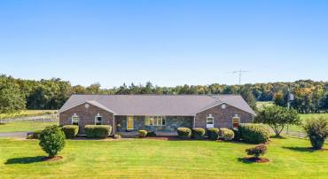 14610 DEEPWOOD LN, NOKESVILLE, Virginia 20181, 4 Bedrooms Bedrooms, ,3 BathroomsBathrooms,Residential,For sale,14610 DEEPWOOD LN,VAPW2081384 MLS # VAPW2081384