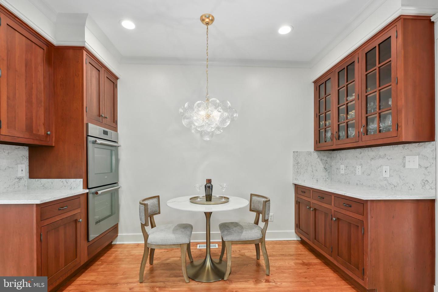 414 S ROYAL ST, ALEXANDRIA, Virginia 22314, 4 Bedrooms Bedrooms, ,4 BathroomsBathrooms,Residential,For sale,414 S ROYAL ST,VAAX2038860 MLS # VAAX2038860