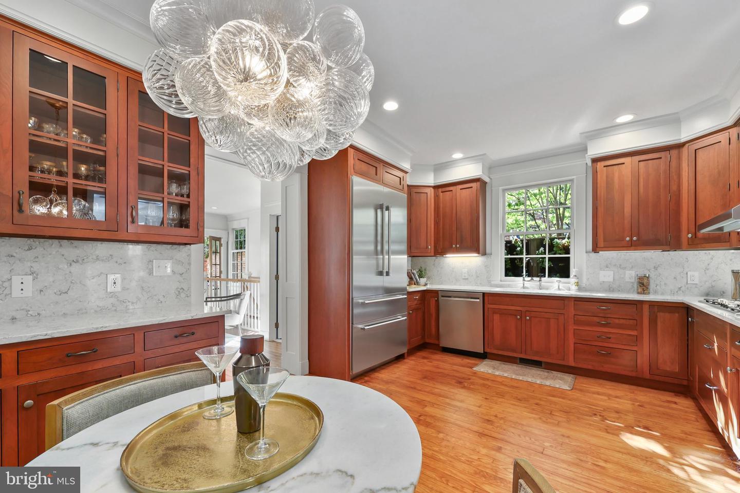 414 S ROYAL ST, ALEXANDRIA, Virginia 22314, 4 Bedrooms Bedrooms, ,4 BathroomsBathrooms,Residential,For sale,414 S ROYAL ST,VAAX2038860 MLS # VAAX2038860