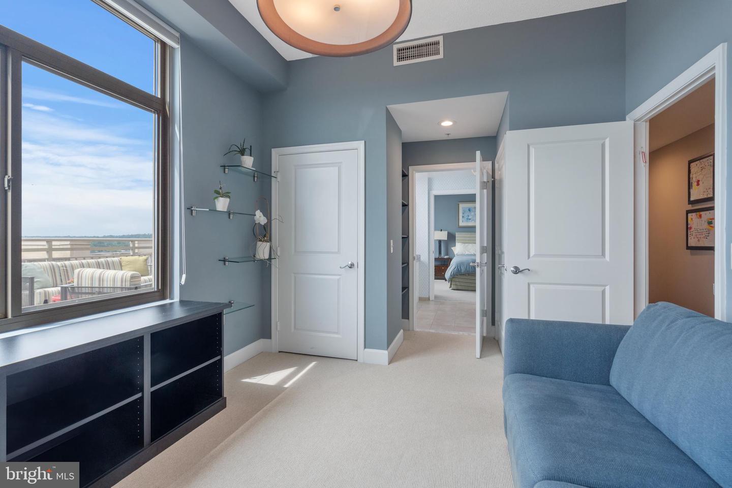 3650 S GLEBE RD S #1049, ARLINGTON, Virginia 22202, 3 Bedrooms Bedrooms, ,2 BathroomsBathrooms,Residential,For sale,3650 S GLEBE RD S #1049,VAAR2049760 MLS # VAAR2049760