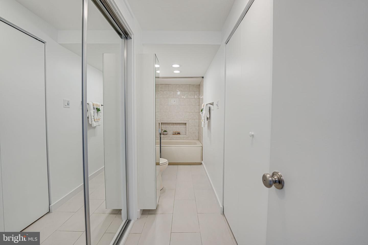 430 M ST SW #N503, WASHINGTON, District Of Columbia 20024, ,1 BathroomBathrooms,Residential,For sale,430 M ST SW #N503,DCDC2164660 MLS # DCDC2164660