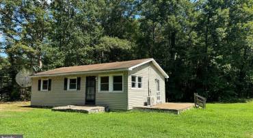 14405 MILLBANK RD, KING GEORGE, Virginia 22485, 5 Bedrooms Bedrooms, ,2 BathroomsBathrooms,Residential,For sale,14405 MILLBANK RD,VAKG2005564 MLS # VAKG2005564