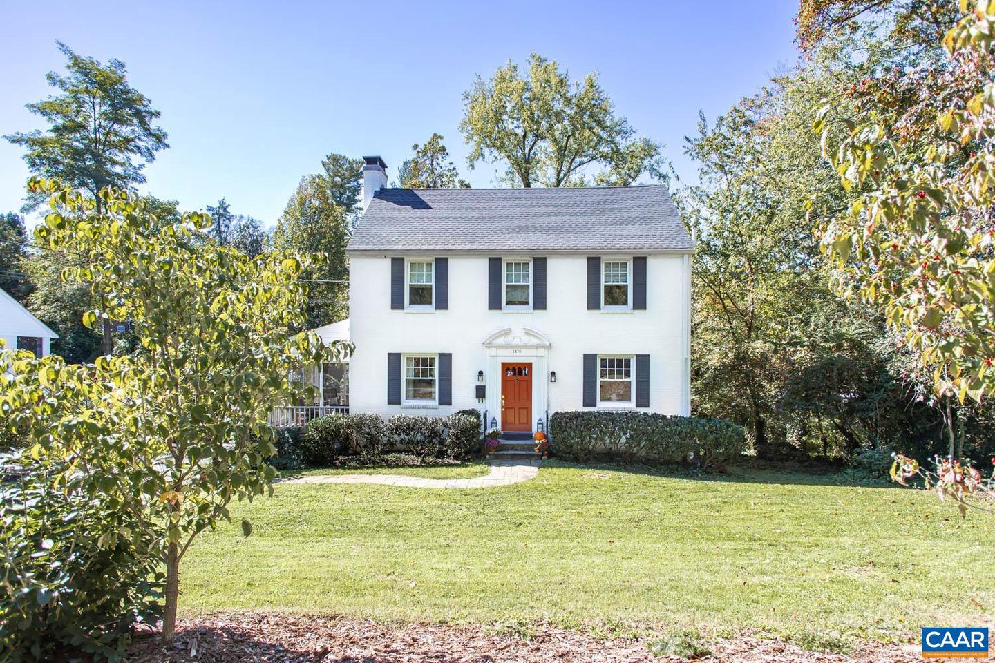 1870 WAYSIDE PL, CHARLOTTESVILLE, Virginia 22903, 5 Bedrooms Bedrooms, ,3 BathroomsBathrooms,Residential,For sale,1870 WAYSIDE PL,657774 MLS # 657774