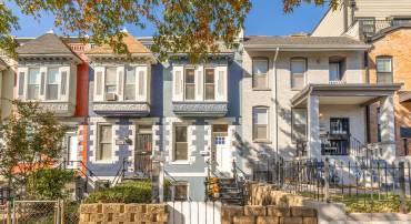 1110 8TH ST NE, WASHINGTON, District Of Columbia 20002, 3 Bedrooms Bedrooms, ,2 BathroomsBathrooms,Residential,For sale,1110 8TH ST NE,DCDC2164988 MLS # DCDC2164988