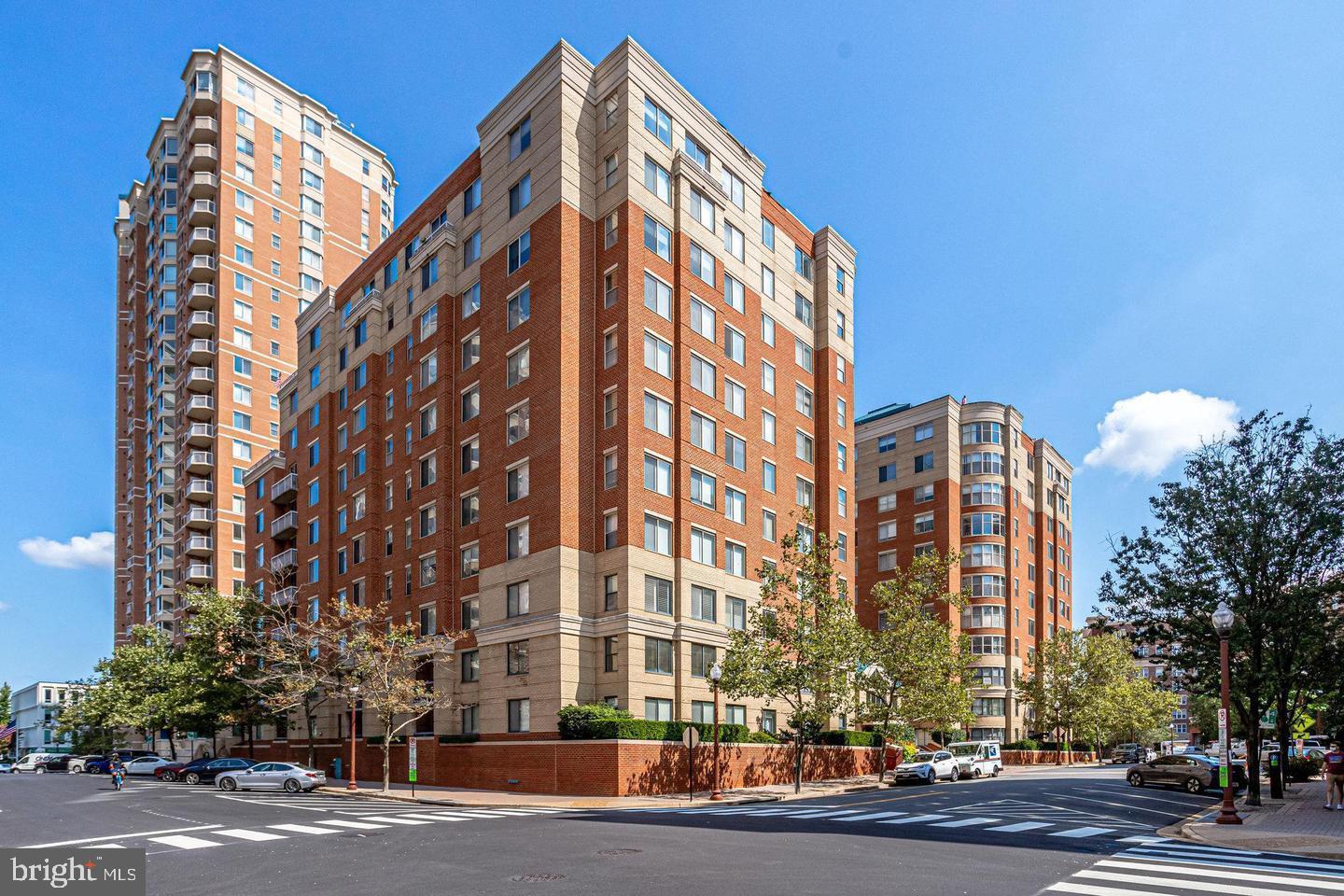 3835 9TH ST N #509E, ARLINGTON, Virginia 22203, 2 Bedrooms Bedrooms, ,2 BathroomsBathrooms,Residential,For sale,3835 9TH ST N #509E,VAAR2039410 MLS # VAAR2039410