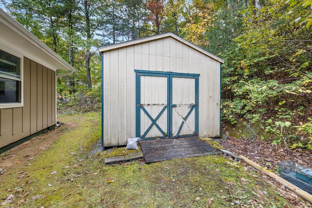 2686 HANKEY MOUNTAIN HWY, CHURCHVILLE, Virginia 24421, 3 Bedrooms Bedrooms, ,1 BathroomBathrooms,Residential,Backs to George Washington National Forest,2686 HANKEY MOUNTAIN HWY,658000 MLS # 658000