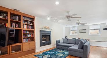 2801 CONNECTICUT AVE NW #15, WASHINGTON, District Of Columbia 20008, 2 Bedrooms Bedrooms, ,1 BathroomBathrooms,Residential,For sale,2801 CONNECTICUT AVE NW #15,DCDC2161772 MLS # DCDC2161772