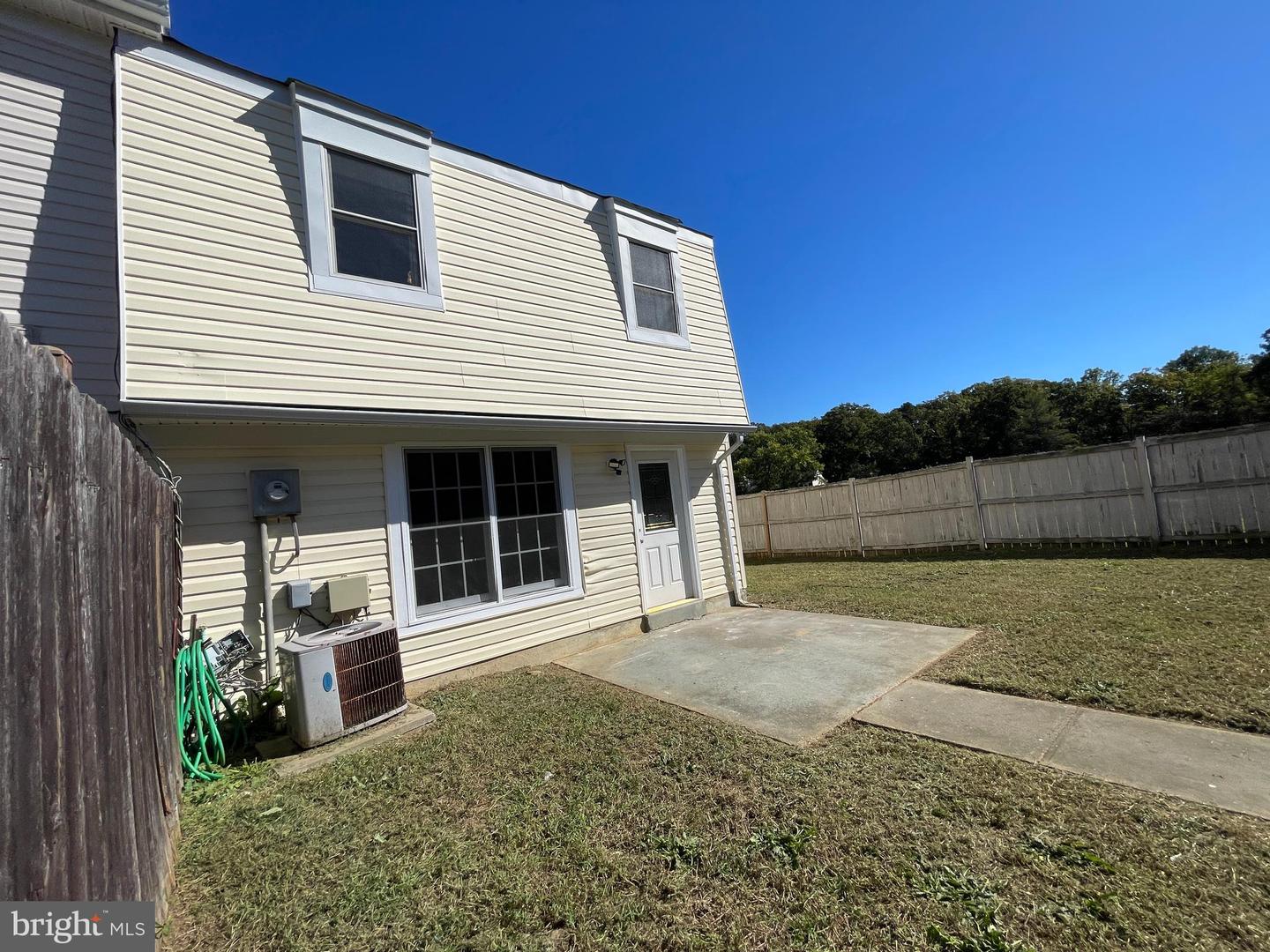 1013 THOMAS JEFFERSON PL, FREDERICKSBURG, Virginia 22405, 3 Bedrooms Bedrooms, ,2 BathroomsBathrooms,Residential,For sale,1013 THOMAS JEFFERSON PL,VAST2033666 MLS # VAST2033666