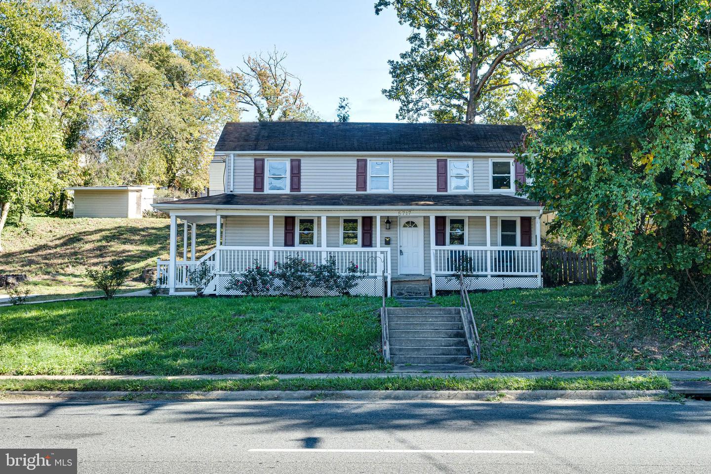 5717 TELEGRAPH RD, ALEXANDRIA, Virginia 22303, 4 Bedrooms Bedrooms, ,2 BathroomsBathrooms,Residential,For sale,5717 TELEGRAPH RD,VAFX2207028 MLS # VAFX2207028