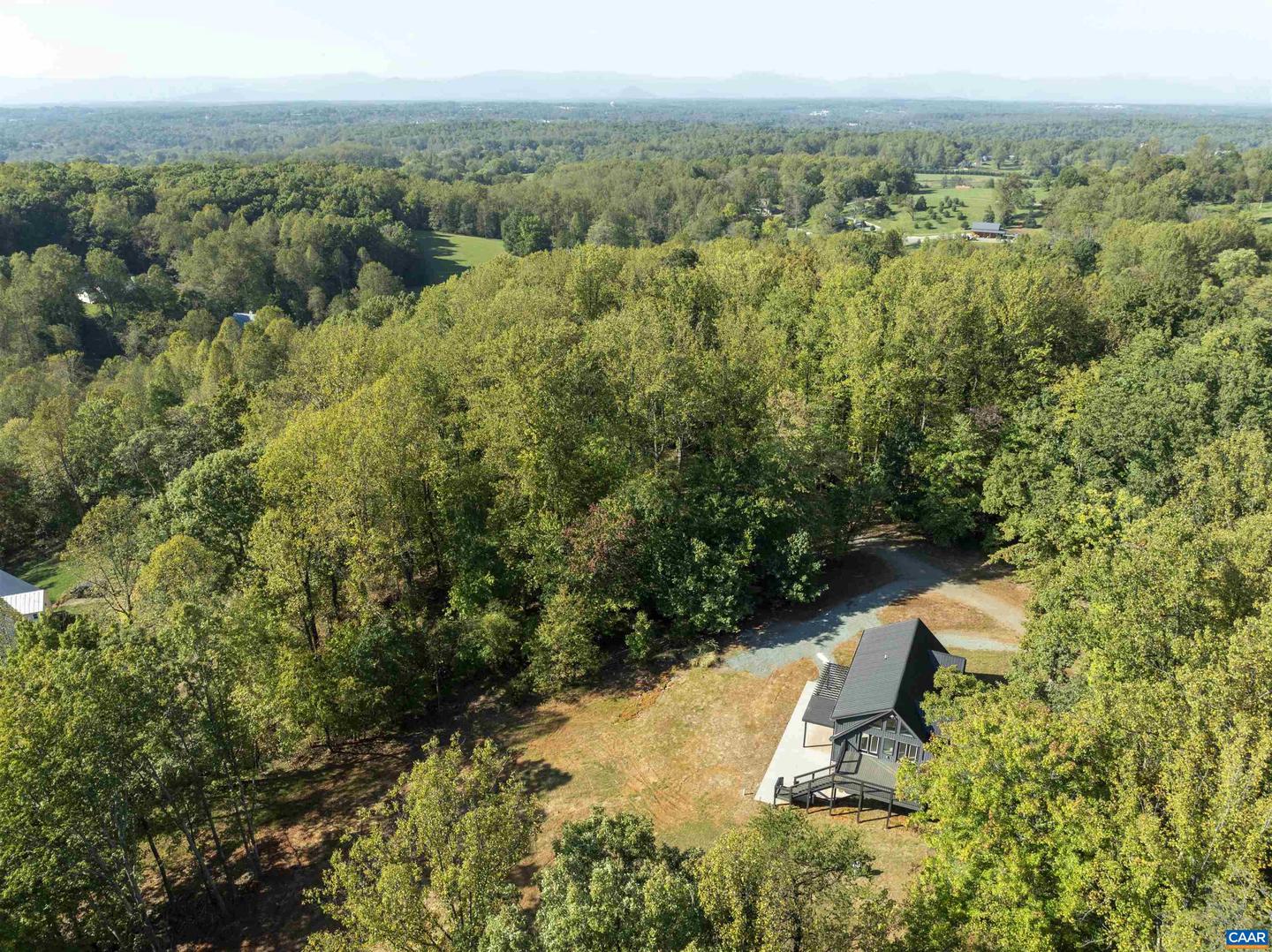 453 ROCKY HOLLOW RD, CHARLOTTESVILLE, Virginia 22911, 4 Bedrooms Bedrooms, ,4 BathroomsBathrooms,Residential,For sale,453 ROCKY HOLLOW RD,658027 MLS # 658027