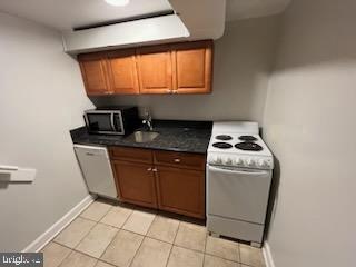 2240 FARRINGTON AVE, ALEXANDRIA, Virginia 22303, 3 Bedrooms Bedrooms, ,2 BathroomsBathrooms,Residential,For sale,2240 FARRINGTON AVE,VAFX2207062 MLS # VAFX2207062