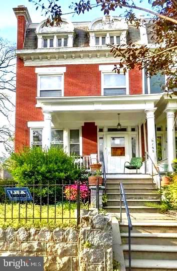 1527 BUCHANAN ST NW, WASHINGTON, District Of Columbia 20011, 3 Bedrooms Bedrooms, ,2 BathroomsBathrooms,Residential,For sale,1527 BUCHANAN ST NW,DCDC2164886 MLS # DCDC2164886