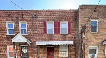 5621 EADS ST NE, WASHINGTON, District Of Columbia 20019, 2 Bedrooms Bedrooms, ,2 BathroomsBathrooms,Residential,For sale,5621 EADS ST NE,DCDC2165248 MLS # DCDC2165248