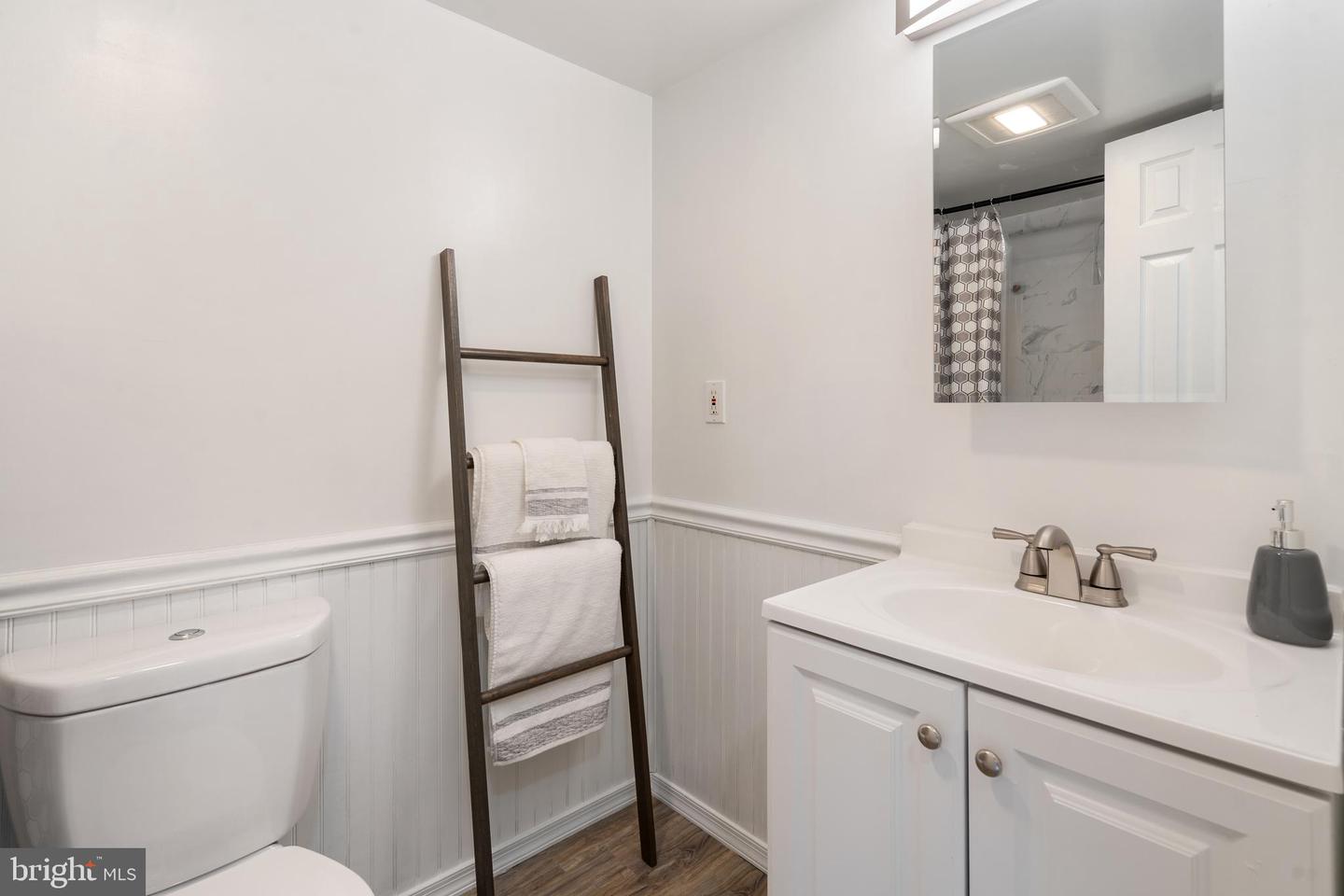 436 N ARMISTEAD ST N #T3, ALEXANDRIA, Virginia 22312, 3 Bedrooms Bedrooms, ,1 BathroomBathrooms,Residential,For sale,436 N ARMISTEAD ST N #T3,VAAX2036946 MLS # VAAX2036946