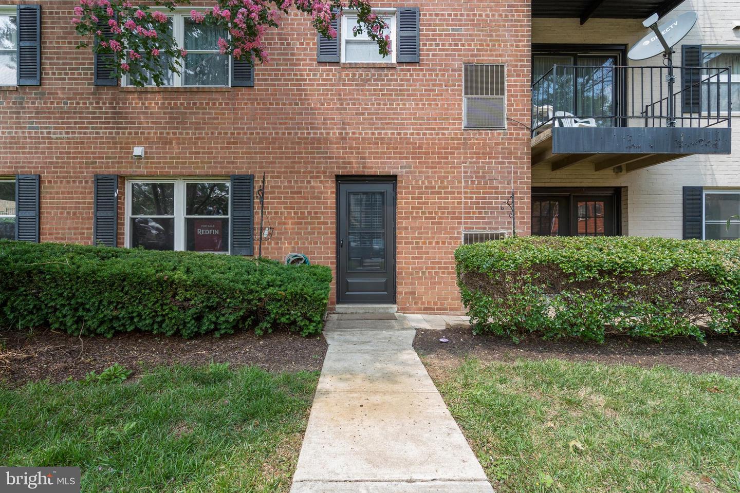 436 N ARMISTEAD ST N #T3, ALEXANDRIA, Virginia 22312, 3 Bedrooms Bedrooms, ,1 BathroomBathrooms,Residential,For sale,436 N ARMISTEAD ST N #T3,VAAX2036946 MLS # VAAX2036946