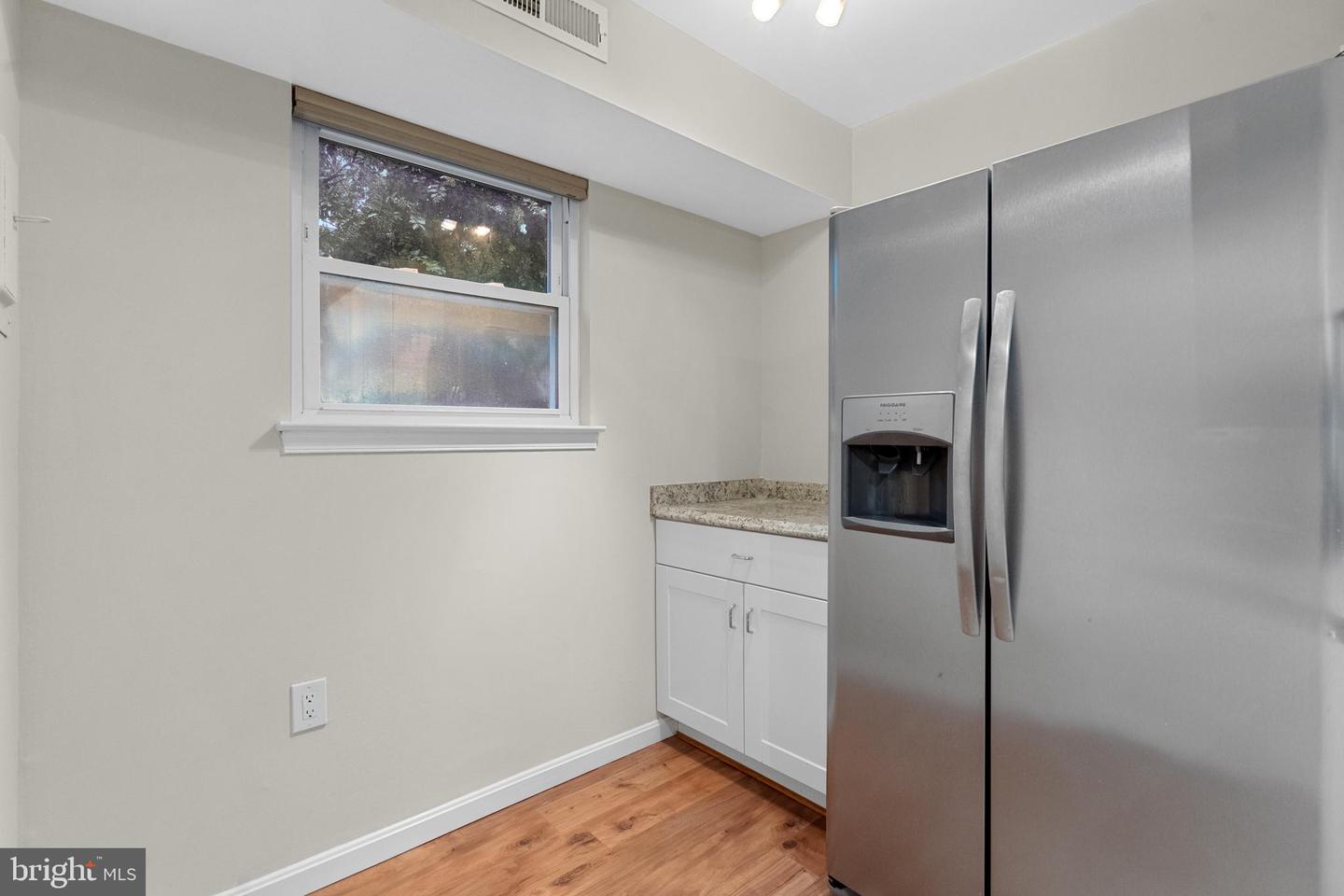 432 N ARMISTEAD ST #103, ALEXANDRIA, Virginia 22312, 2 Bedrooms Bedrooms, 3 Rooms Rooms,1 BathroomBathrooms,Residential,For sale,432 N ARMISTEAD ST #103,VAAX2036816 MLS # VAAX2036816