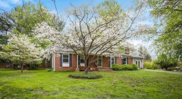 11318 RUSSELL RD, HILLSBORO, Virginia 20132, 3 Bedrooms Bedrooms, ,2 BathroomsBathrooms,Residential,For sale,11318 RUSSELL RD,VALO2081952 MLS # VALO2081952