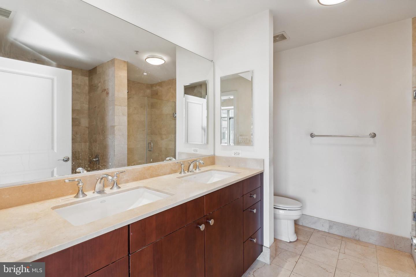 2425 L ST NW #936, WASHINGTON, District Of Columbia 20037, 2 Bedrooms Bedrooms, ,2 BathroomsBathrooms,Residential,For sale,2425 L ST NW #936,DCDC2164726 MLS # DCDC2164726