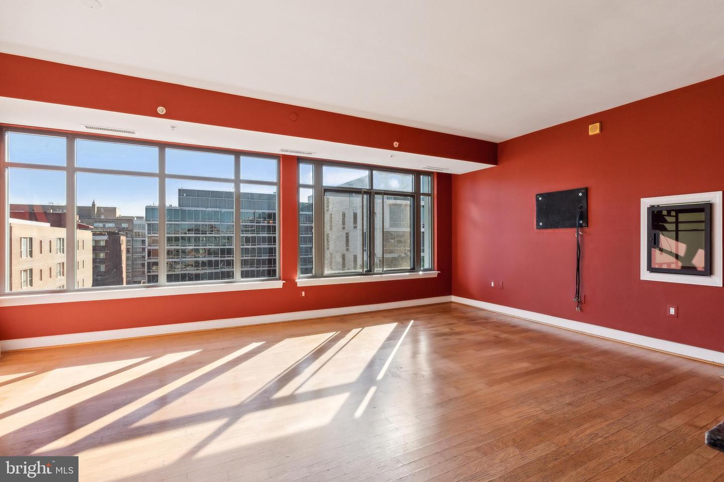 2425 L ST NW #936, WASHINGTON, District Of Columbia 20037, 2 Bedrooms Bedrooms, ,2 BathroomsBathrooms,Residential,For sale,2425 L ST NW #936,DCDC2164726 MLS # DCDC2164726