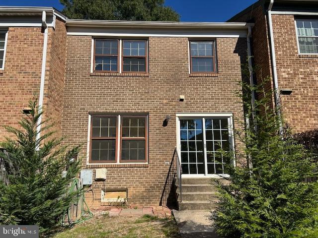 8603 BURLING WOOD DR, SPRINGFIELD, Virginia 22152, 3 Bedrooms Bedrooms, ,2 BathroomsBathrooms,Residential,For sale,8603 BURLING WOOD DR,VAFX2206898 MLS # VAFX2206898