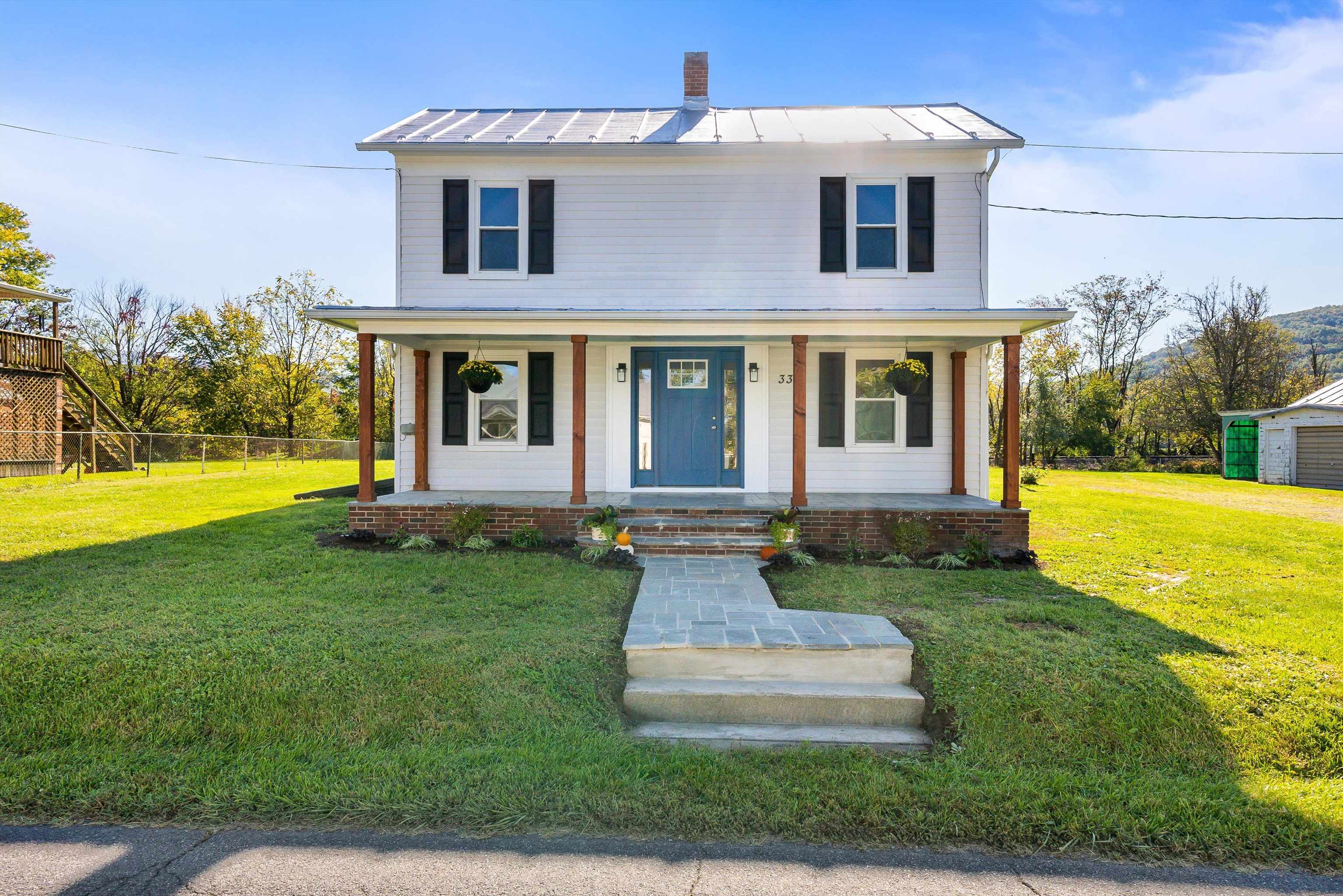 333 HONEYVILLE AVE, STANLEY, Virginia 22851, 3 Bedrooms Bedrooms, ,2 BathroomsBathrooms,Residential,333 HONEYVILLE AVE,658072 MLS # 658072