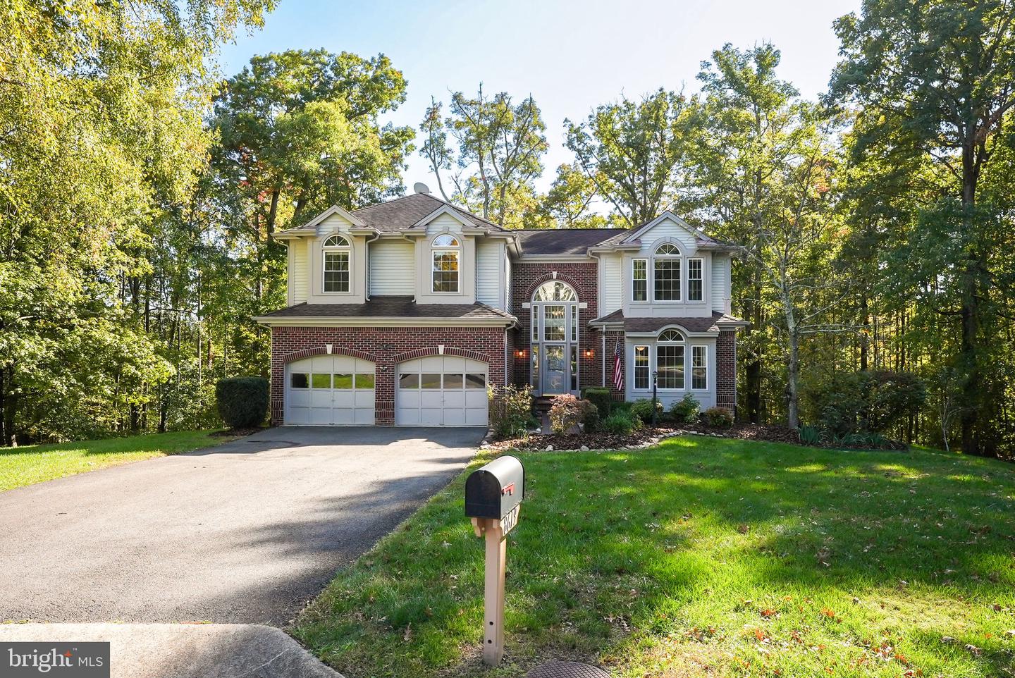 8619 OAK BROOK LN, FAIRFAX STATION, Virginia 22039, 5 Bedrooms Bedrooms, ,4 BathroomsBathrooms,Residential,For sale,8619 OAK BROOK LN,VAFX2205626 MLS # VAFX2205626