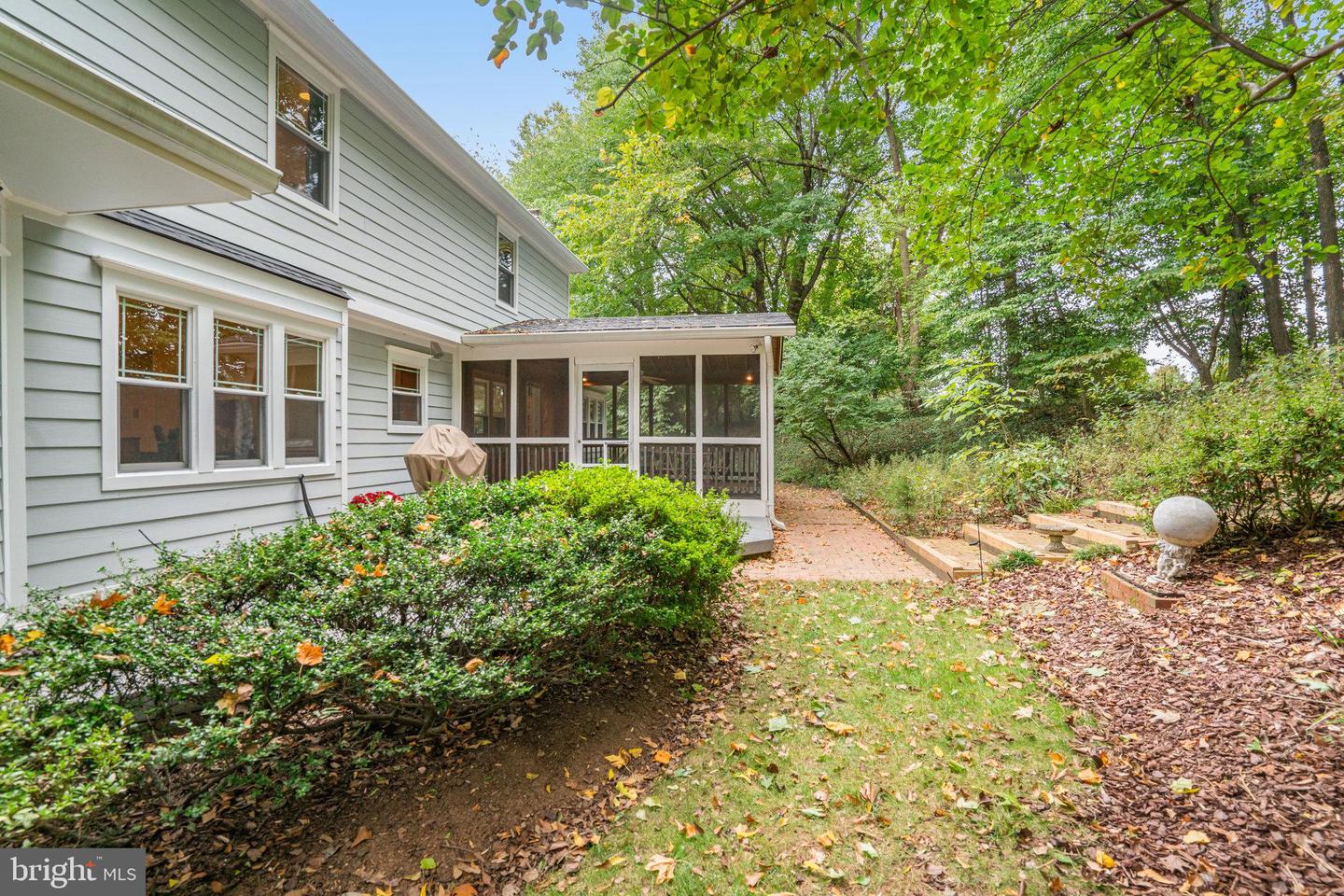 6285 GENTLE LN, ALEXANDRIA, Virginia 22310, 4 Bedrooms Bedrooms, ,2 BathroomsBathrooms,Residential,For sale,6285 GENTLE LN,VAFX2206618 MLS # VAFX2206618