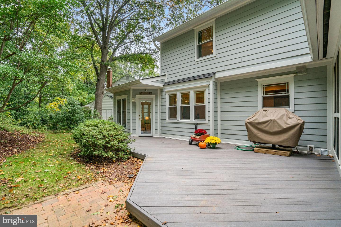 6285 GENTLE LN, ALEXANDRIA, Virginia 22310, 4 Bedrooms Bedrooms, ,2 BathroomsBathrooms,Residential,For sale,6285 GENTLE LN,VAFX2206618 MLS # VAFX2206618