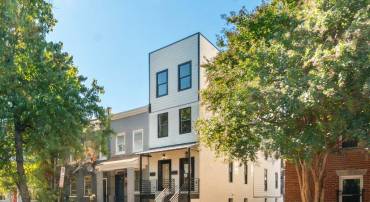 726 11TH ST NE, WASHINGTON, District Of Columbia 20002, 2 Bedrooms Bedrooms, ,2 BathroomsBathrooms,Residential,For sale,726 11TH ST NE,DCDC2165202 MLS # DCDC2165202