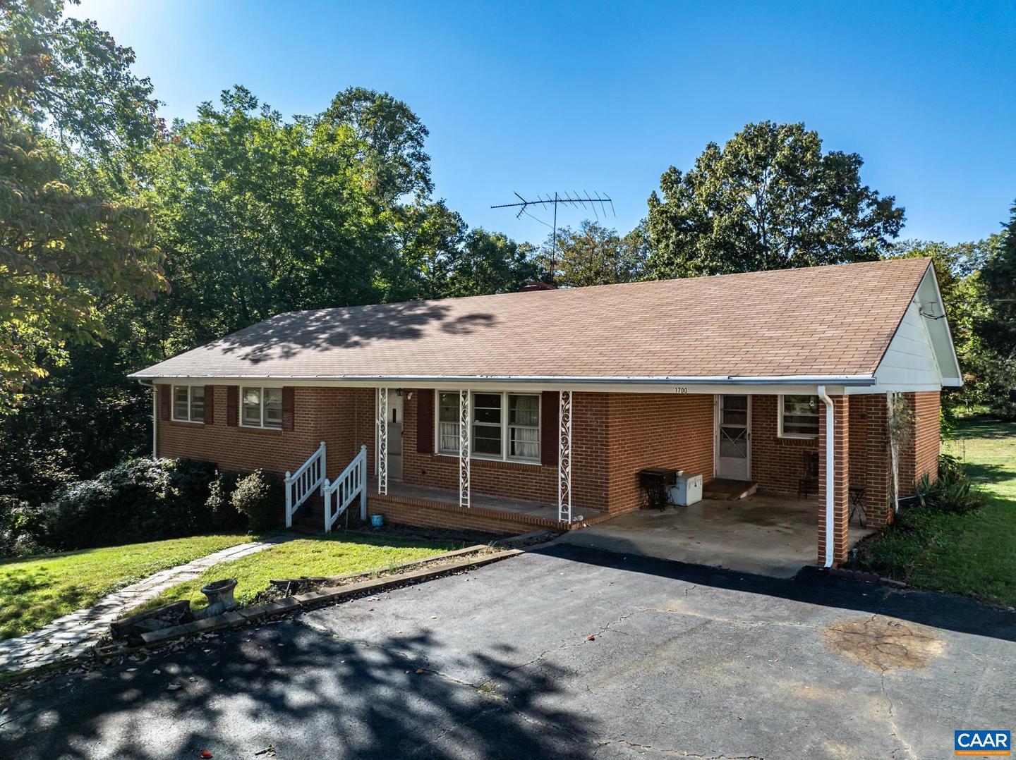 1704 OLD BROOK RD, CHARLOTTESVILLE, Virginia 22901, 3 Bedrooms Bedrooms, ,2 BathroomsBathrooms,Residential,For sale,1704 OLD BROOK RD,658093 MLS # 658093